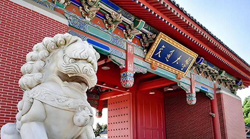 上海交通大学校门石狮